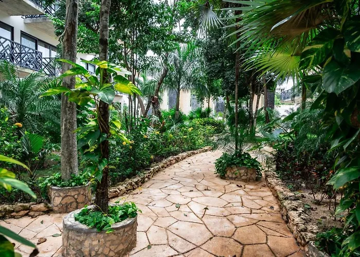 Retreat Pool Gym & Great Location Tulum
